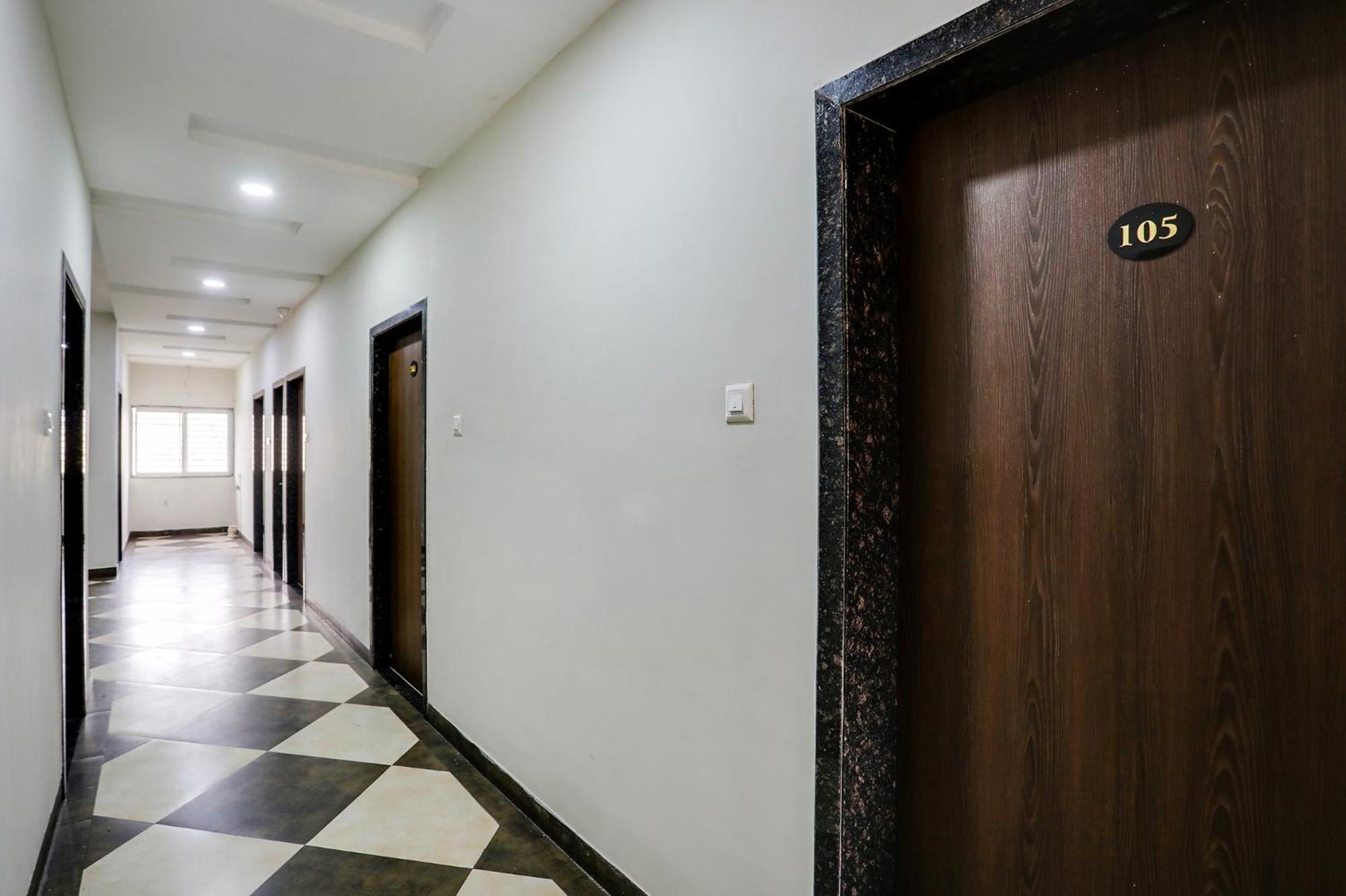 Fabhotel Johar Inn Райпур Экстерьер фото